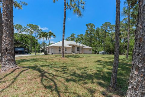 A home in Loxahatchee