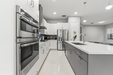 Tiny photo for 10555 Waves Way, Parkland, FL 33076 (MLS # B26038848)