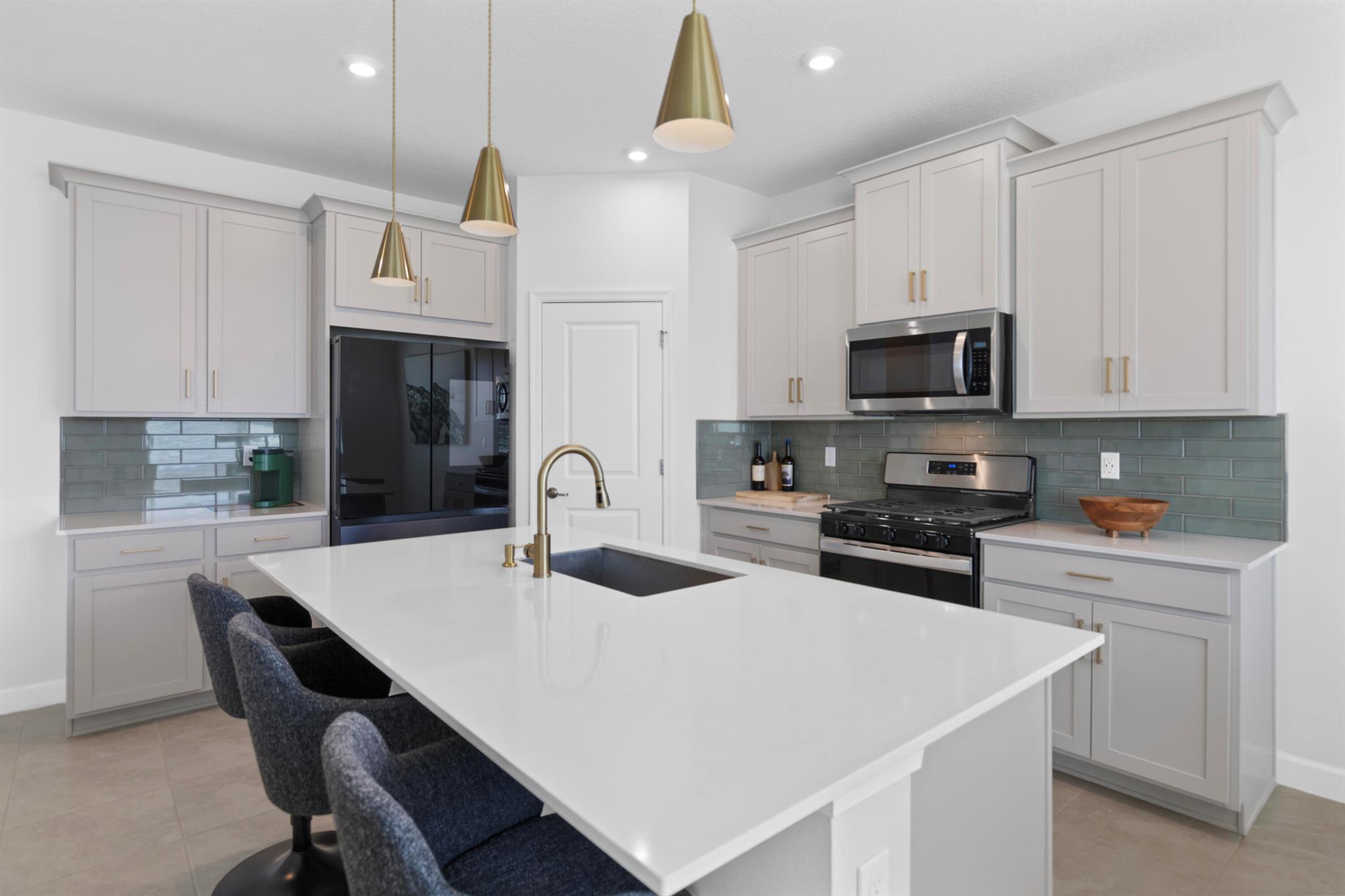 CADENCE PHASE II - Residential