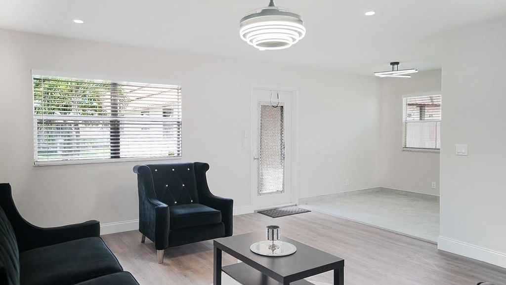 Photo of 268 Saxony F #268, Delray Beach, FL 33446 (MLS # F10532627)