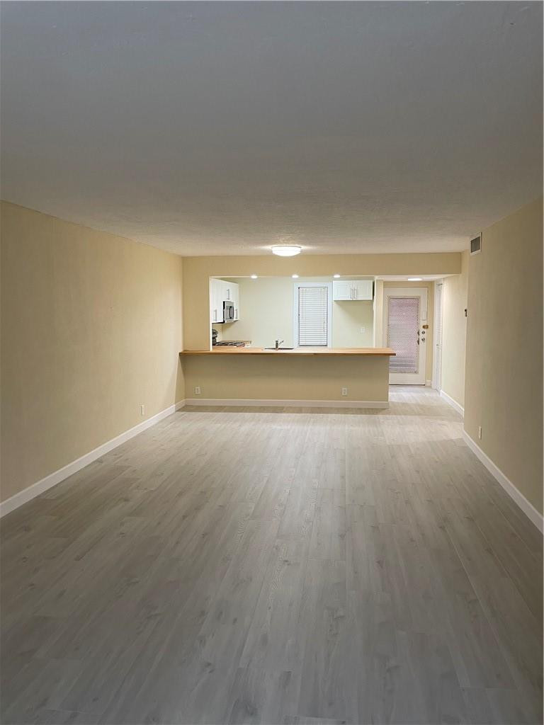 SOMERSET - Residential