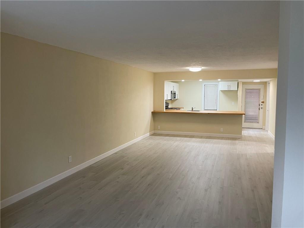 SOMERSET - Residential