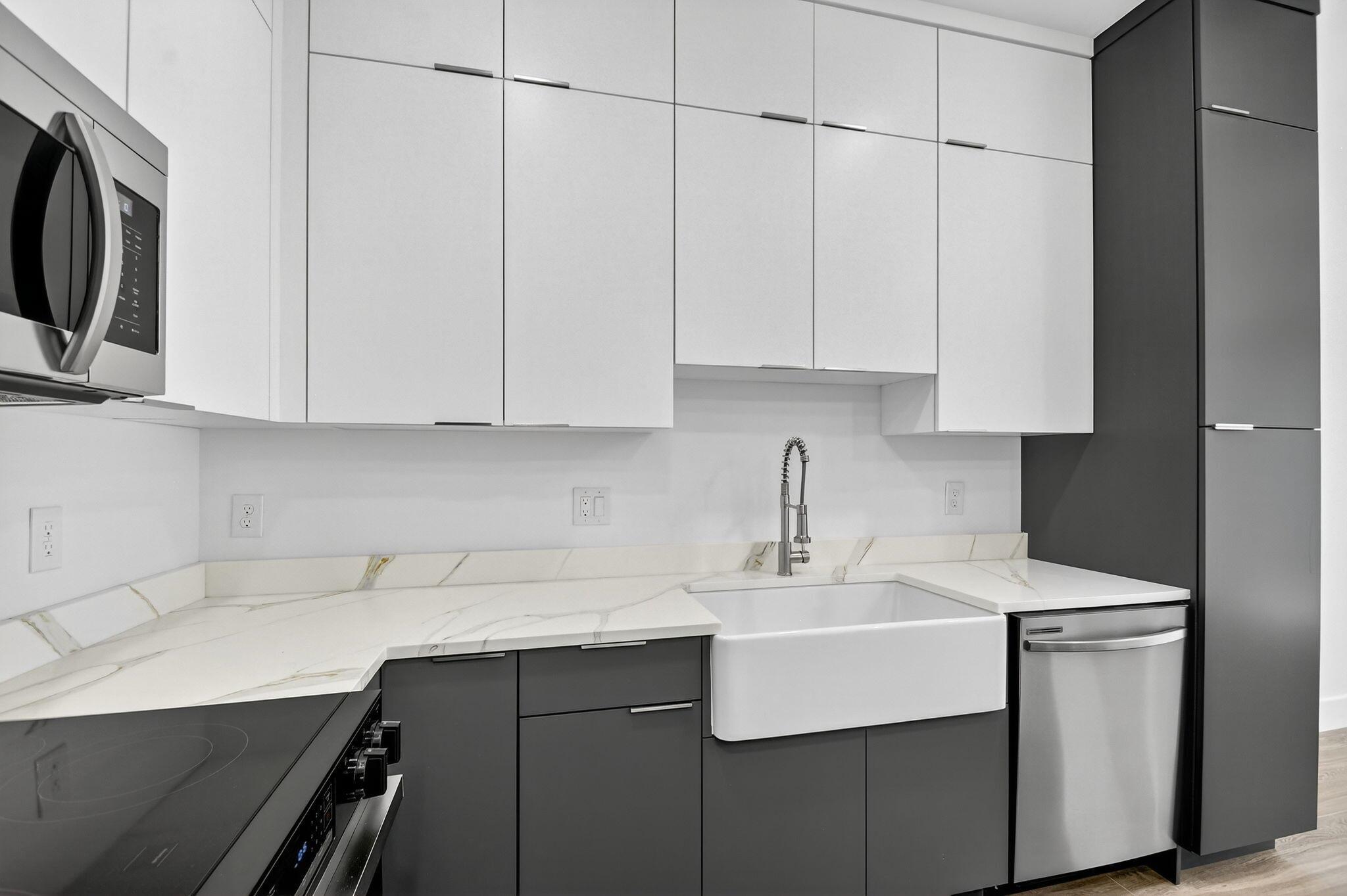 PINE GARDENS - Residential