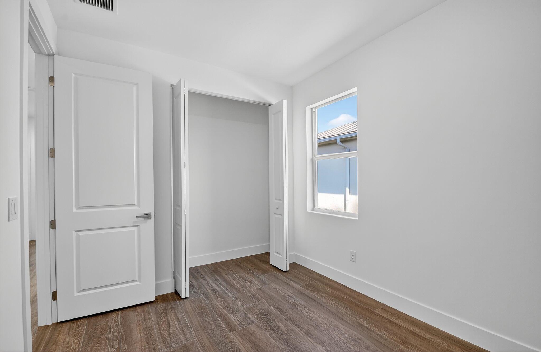 PINE GARDENS - Residential