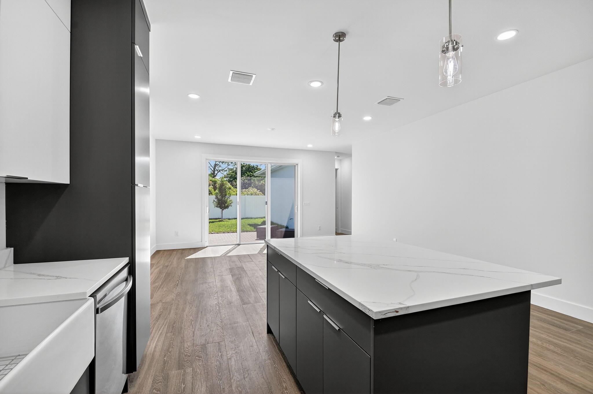 PINE GARDENS - Residential