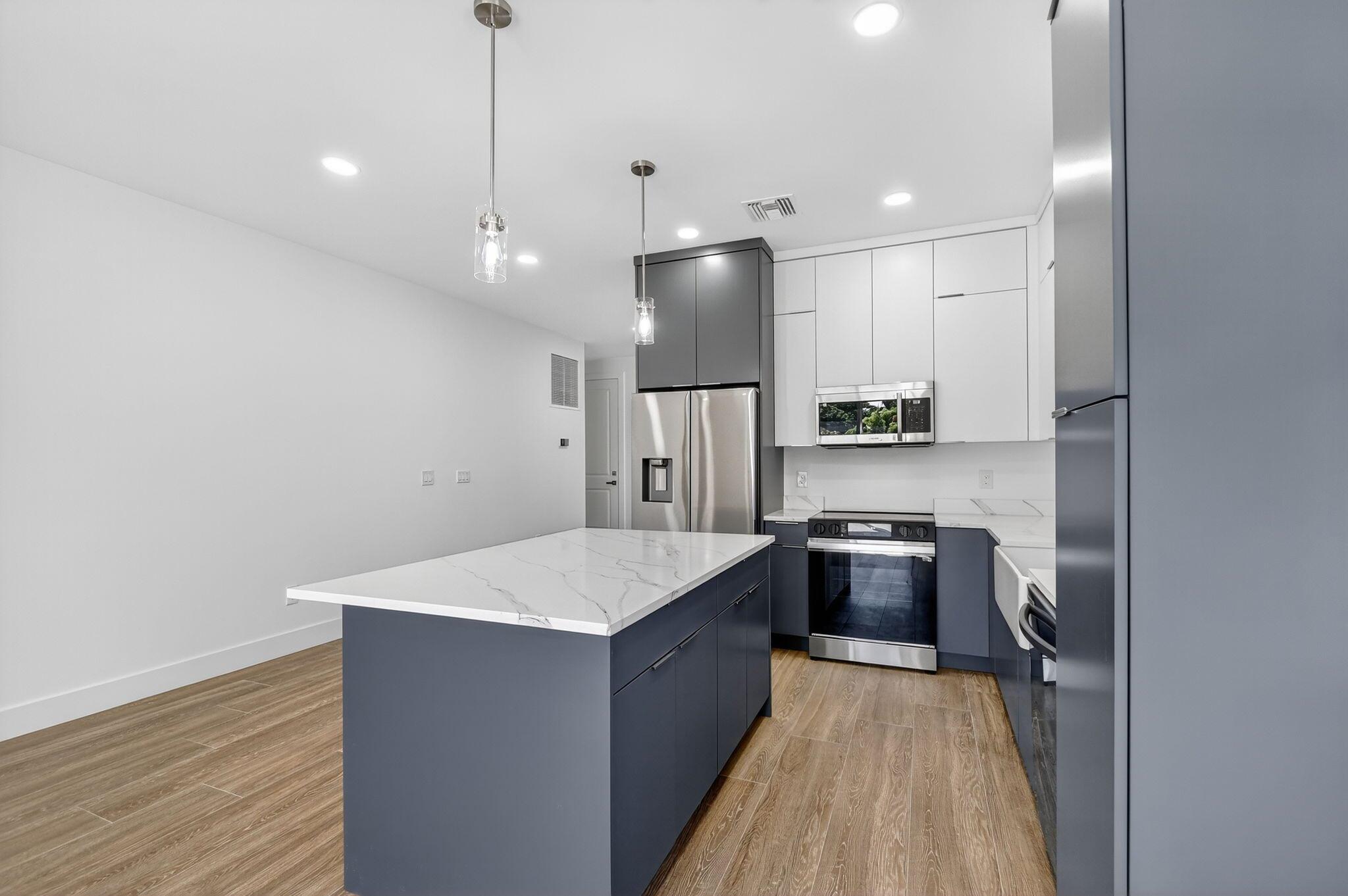 PINE GARDENS - Residential