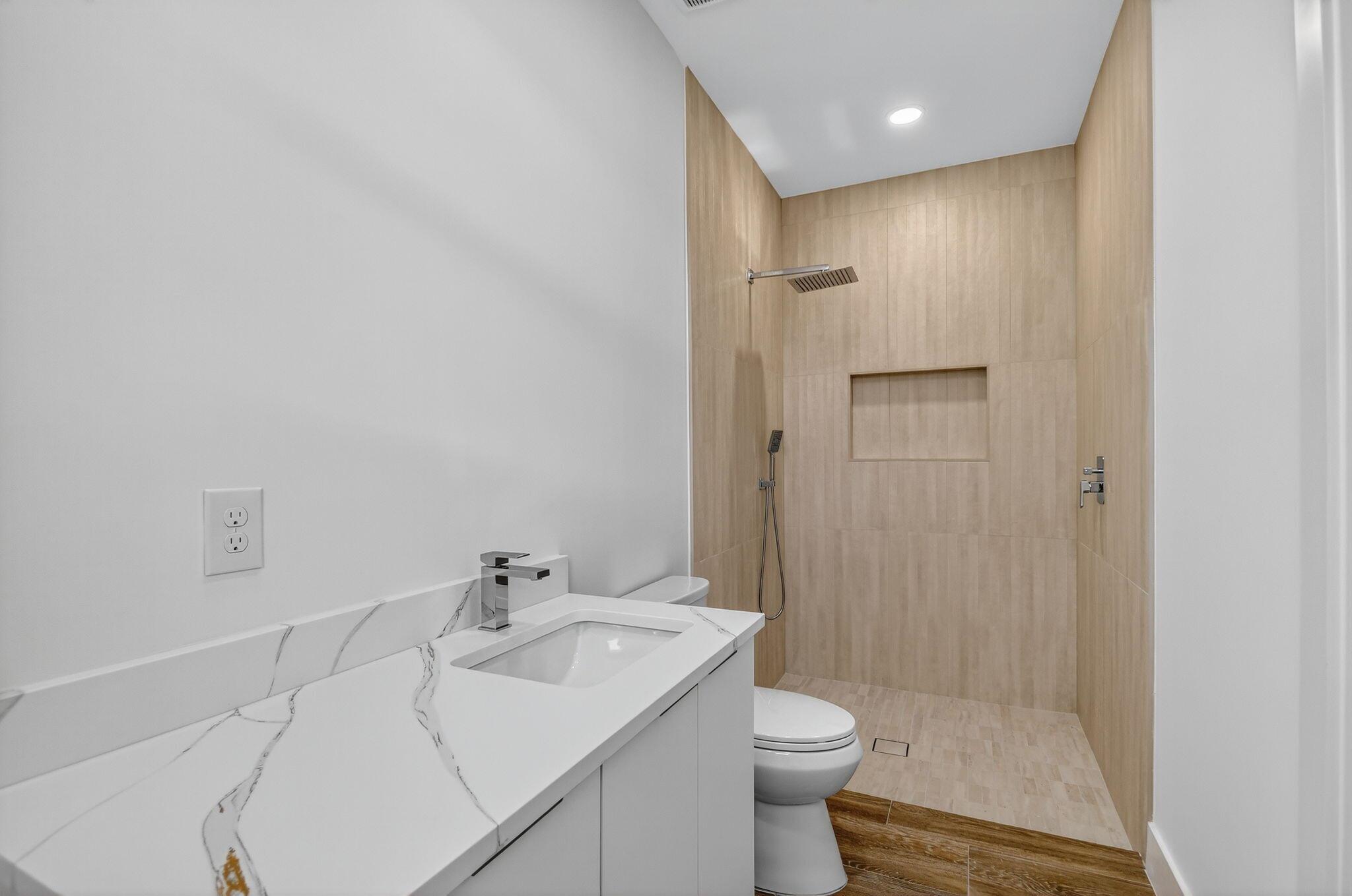 PINE GARDENS - Residential