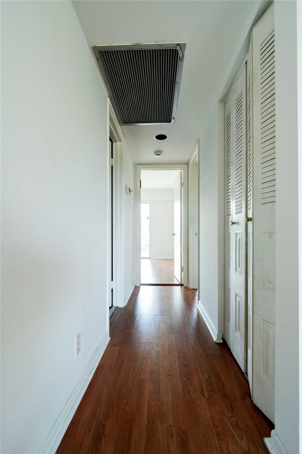 NEW HAMPTON AT CENTURY VI - Residential Lease