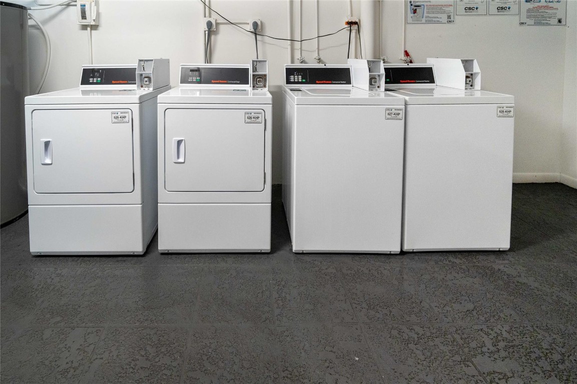 NEW HAMPTON AT CENTURY VI - Residential Lease