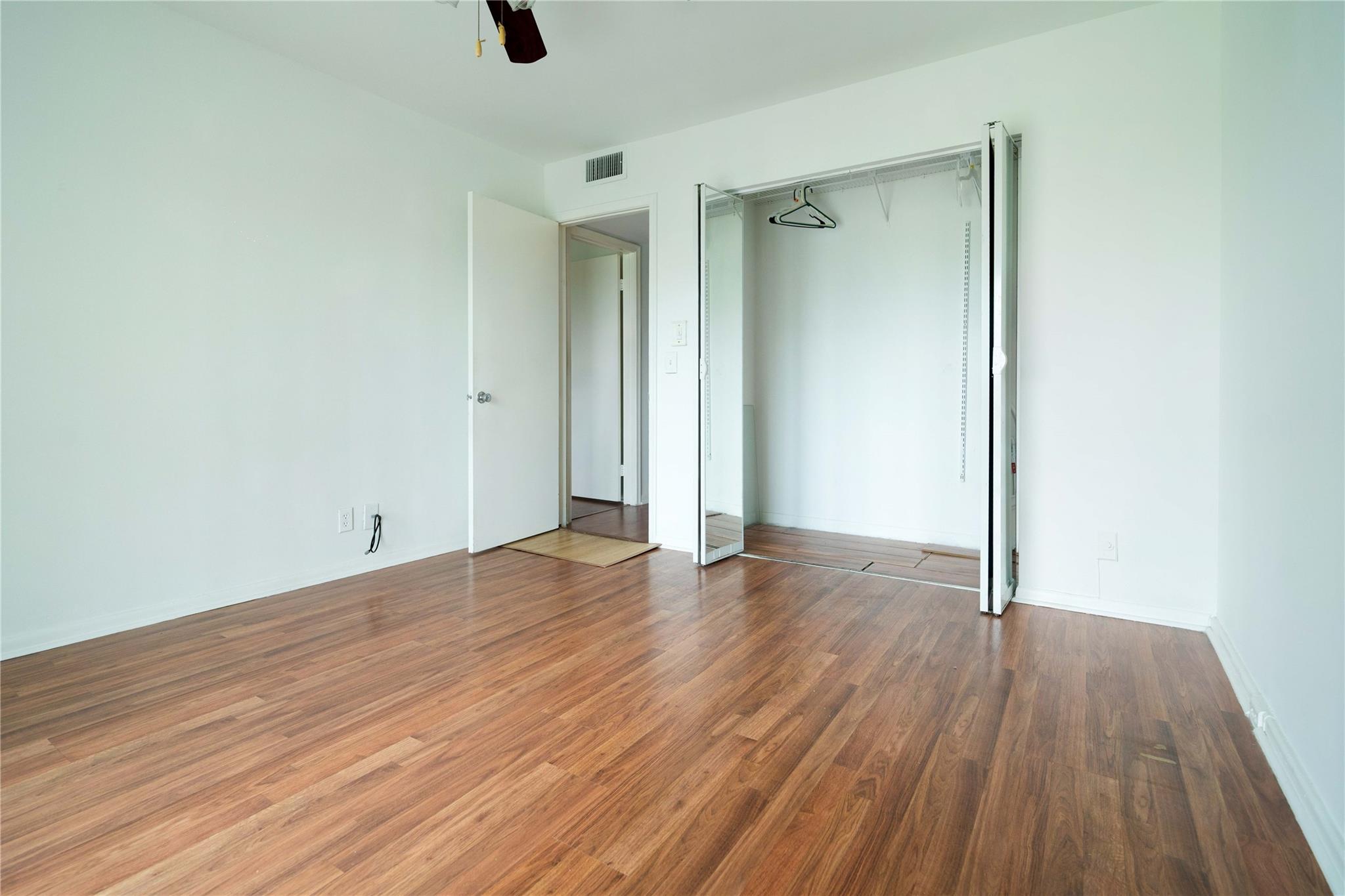 NEW HAMPTON AT CENTURY VI - Residential Lease
