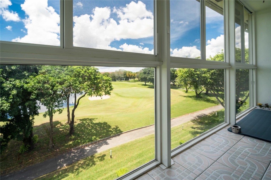 NEW HAMPTON AT CENTURY VI - Residential Lease