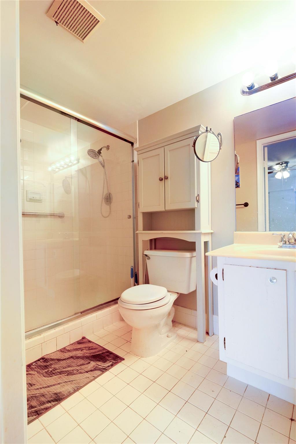 NEW HAMPTON AT CENTURY VI - Residential Lease