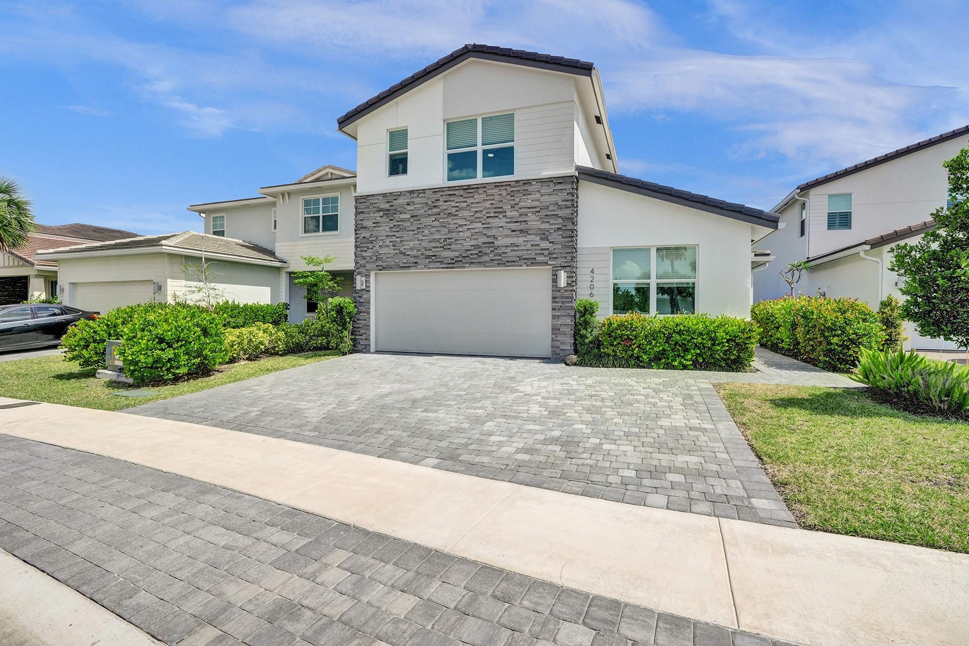 4206 Rosa drive