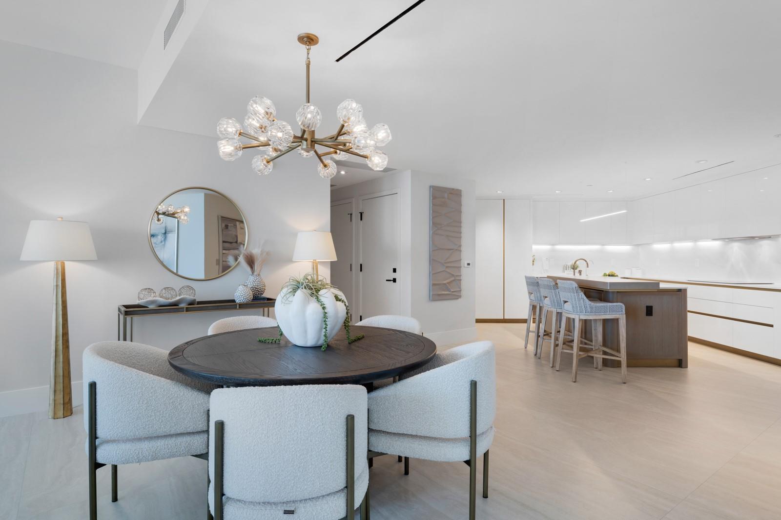 Four Seasons - Residential