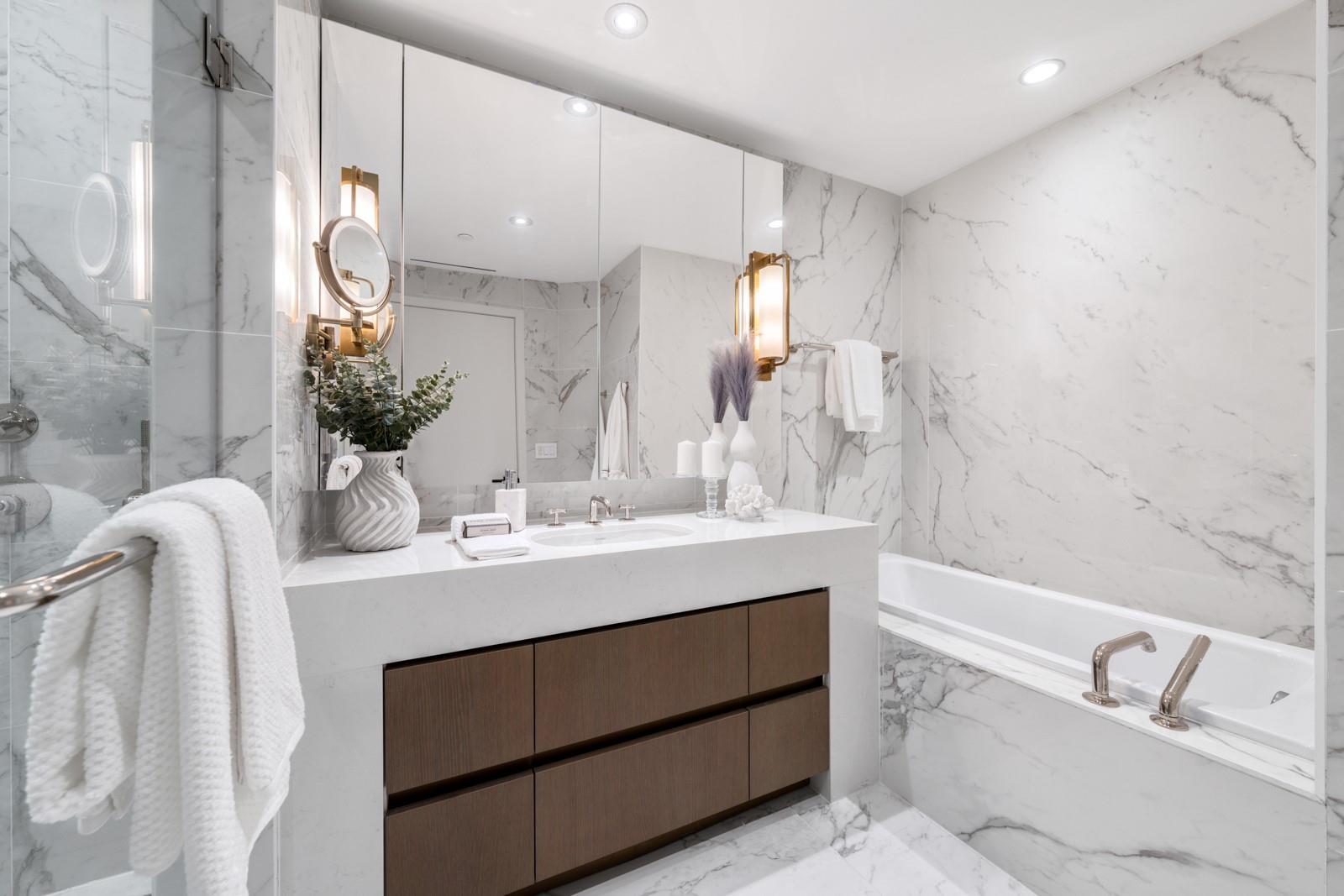 Four Seasons - Residential