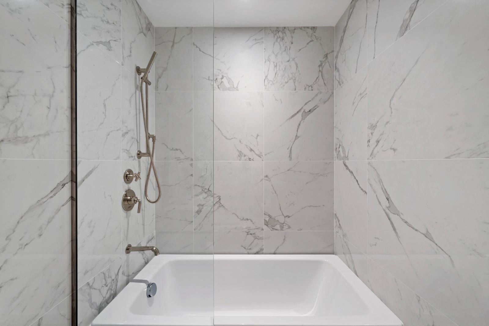 Four Seasons - Residential