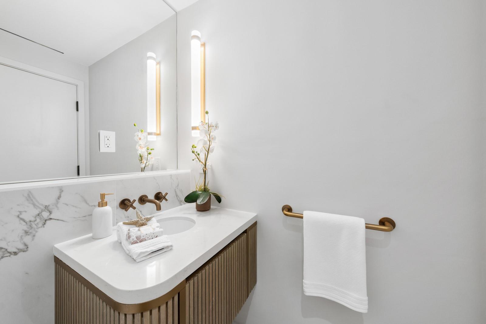 Four Seasons - Residential