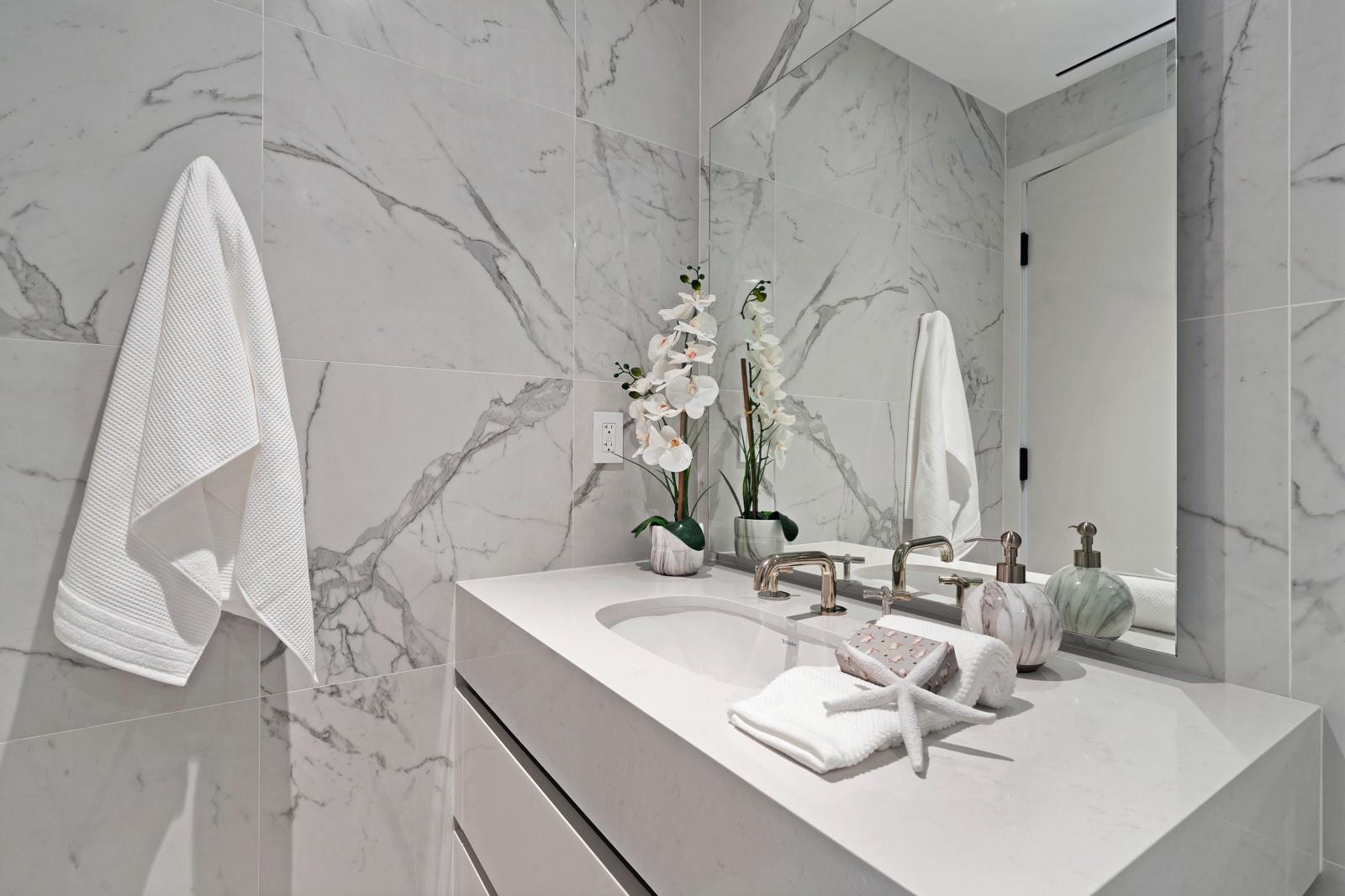 Four Seasons - Residential