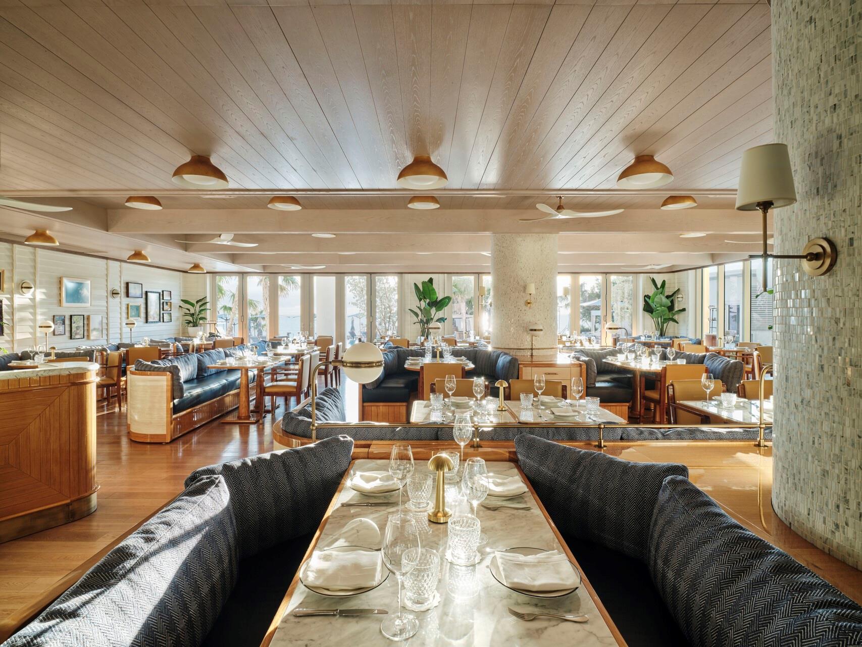 Four Seasons - Residential