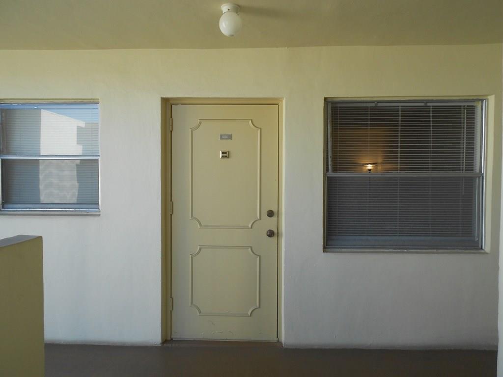 Winter Haven Towers - Residential