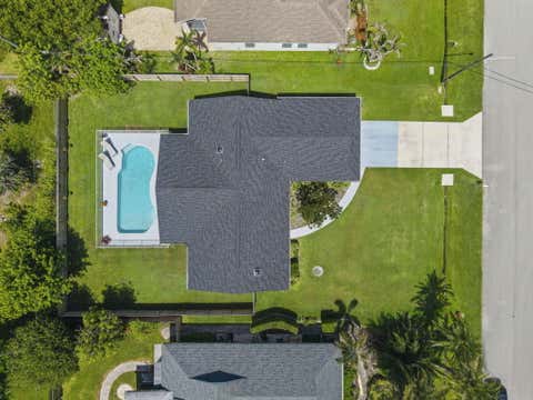 Tiny photo for 1202 SE Mcfarlane AVE, Port Saint Lucie, FL 34952 (MLS # B26054214)