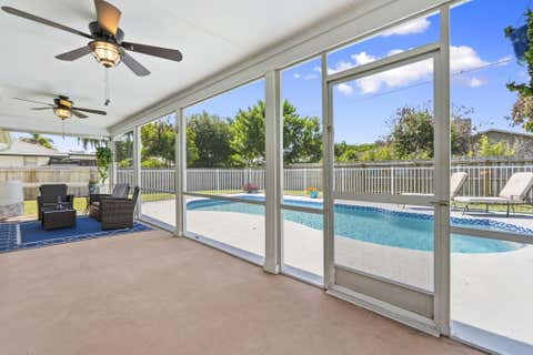 Tiny photo for 1202 SE Mcfarlane AVE, Port Saint Lucie, FL 34952 (MLS # B26054214)