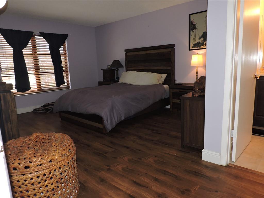 YACHT HARBOUR VILLAS - Residential