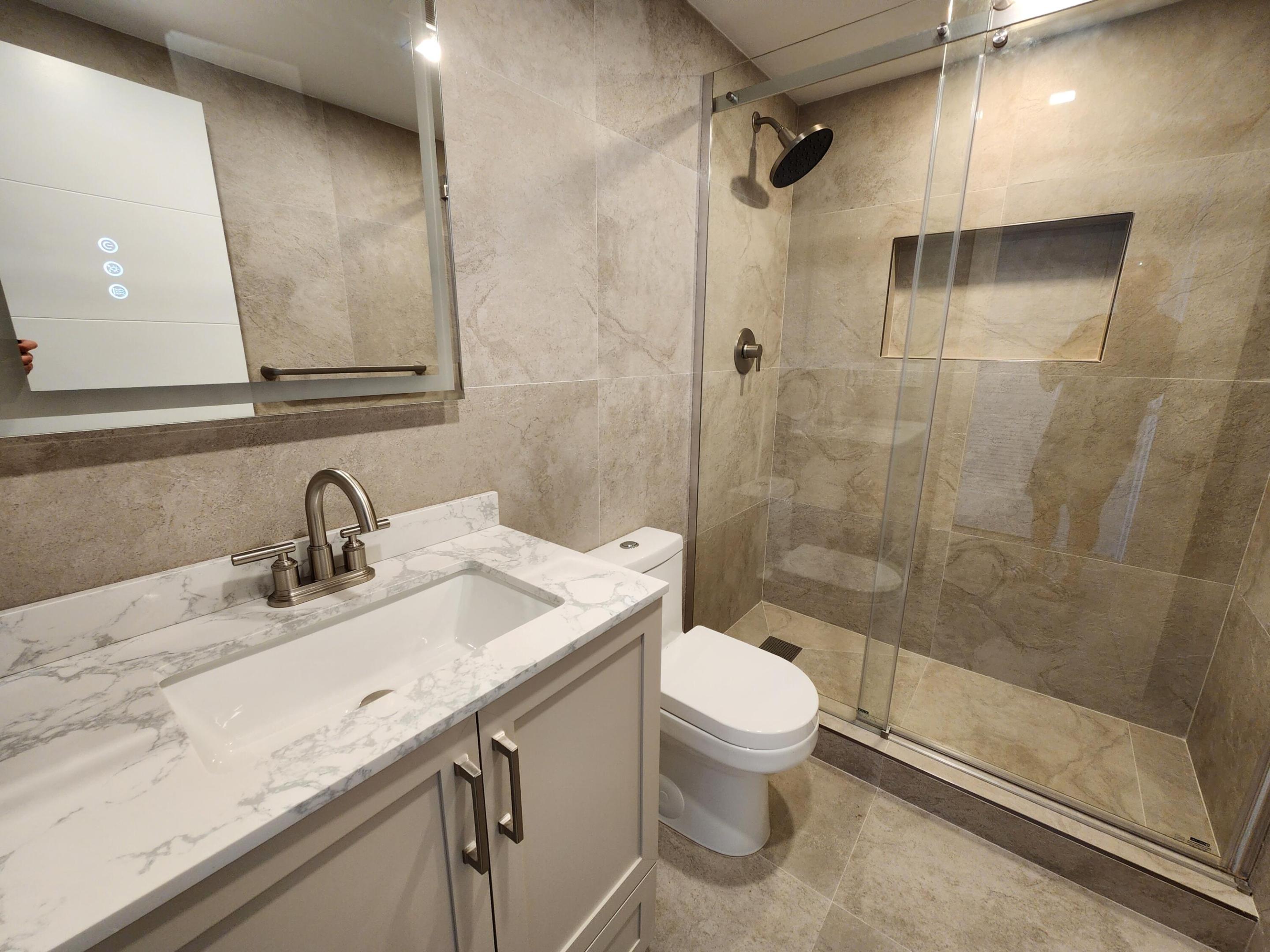 HOME TOWER CONDO - Residential Lease