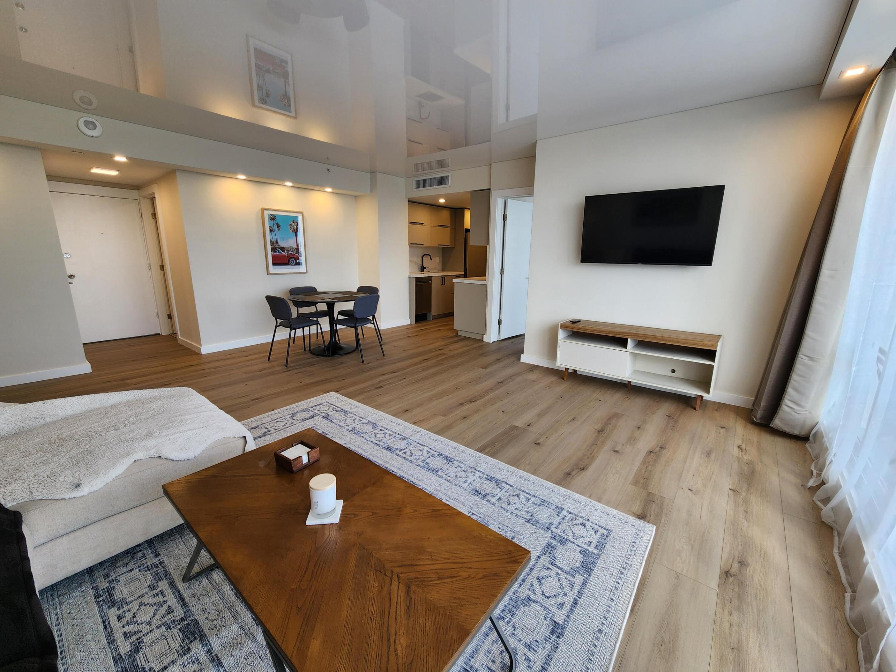 HOME TOWER CONDO - Residential Lease