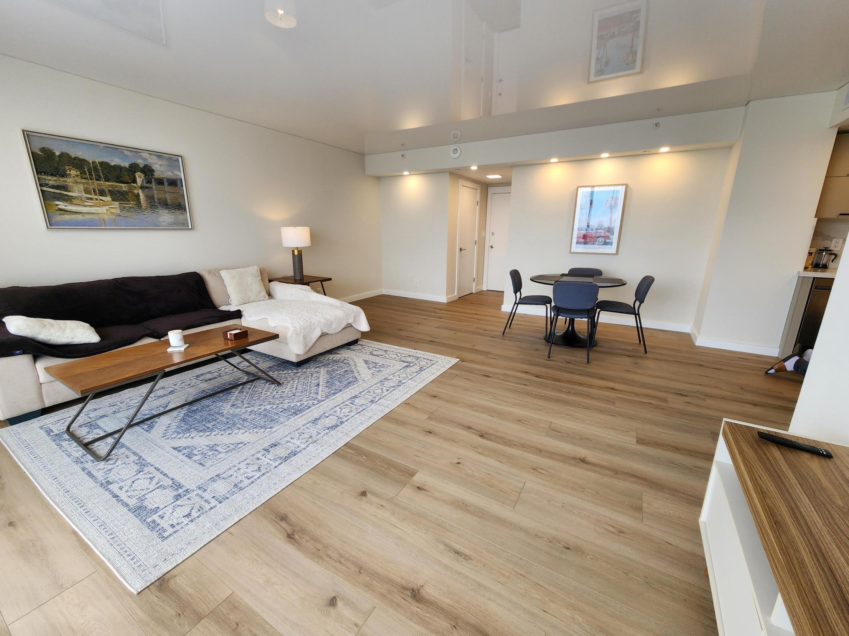 HOME TOWER CONDO - Residential Lease