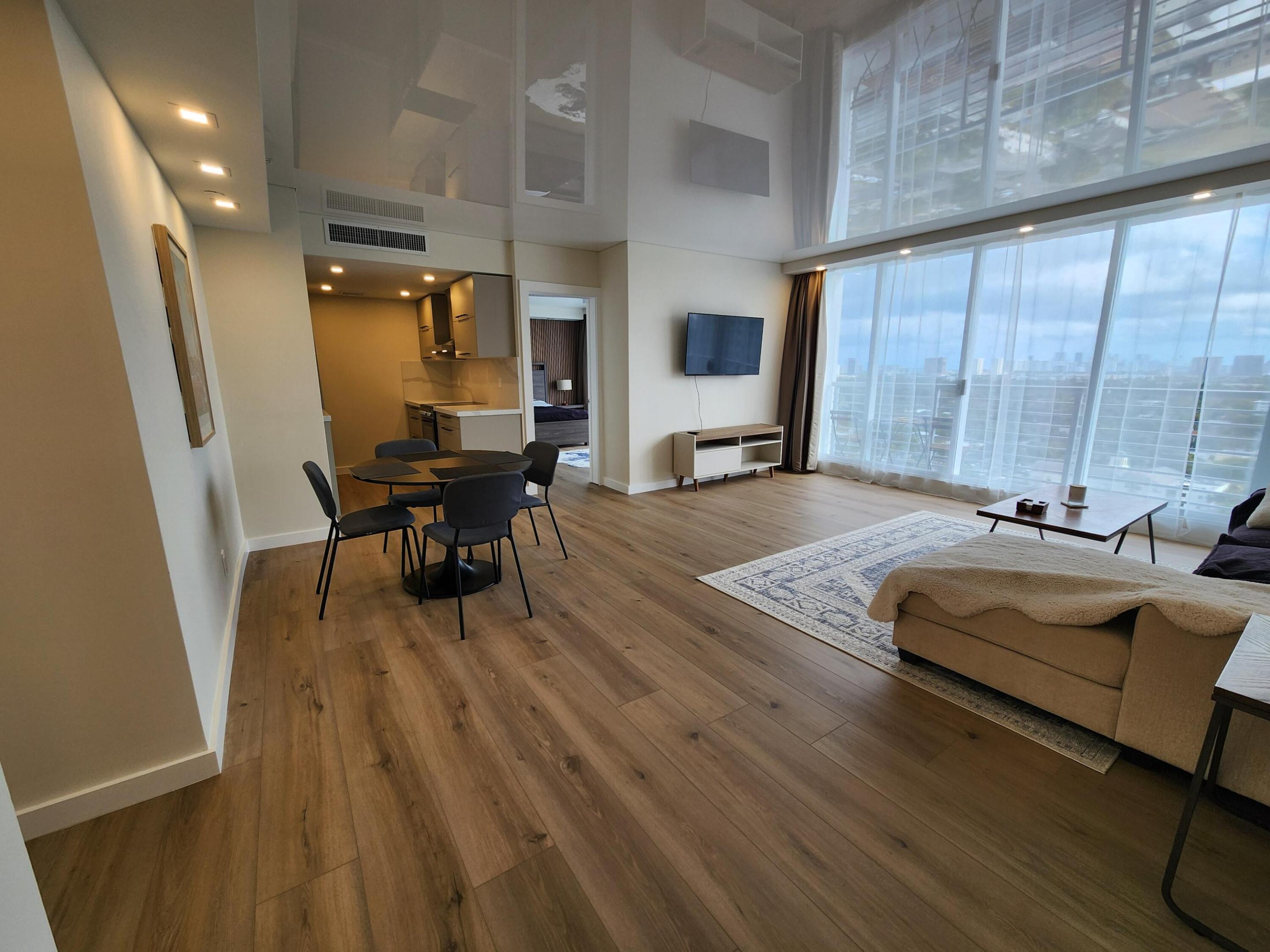 HOME TOWER CONDO - Residential Lease