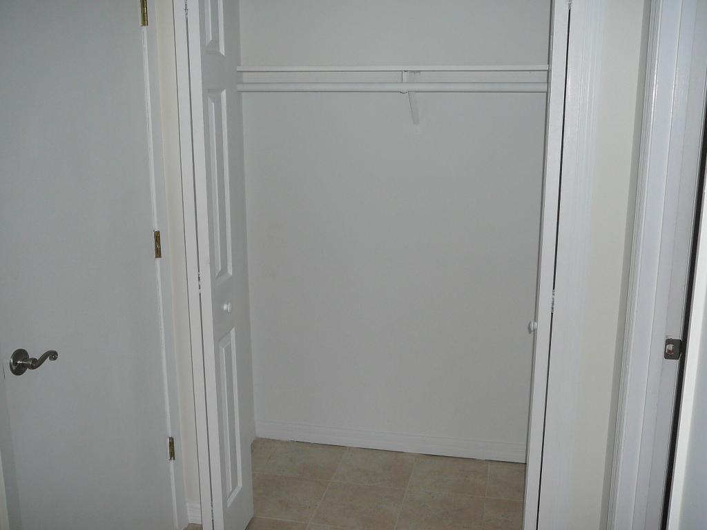 TWELVE OAKS ESTATES - Residential