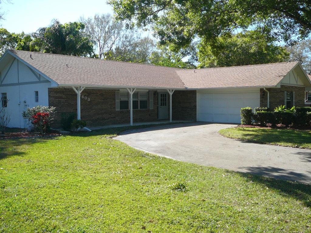 TWELVE OAKS ESTATES - Residential