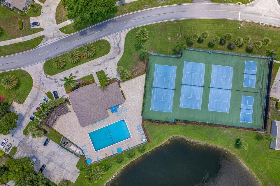 BOCA GARDENS - Residential