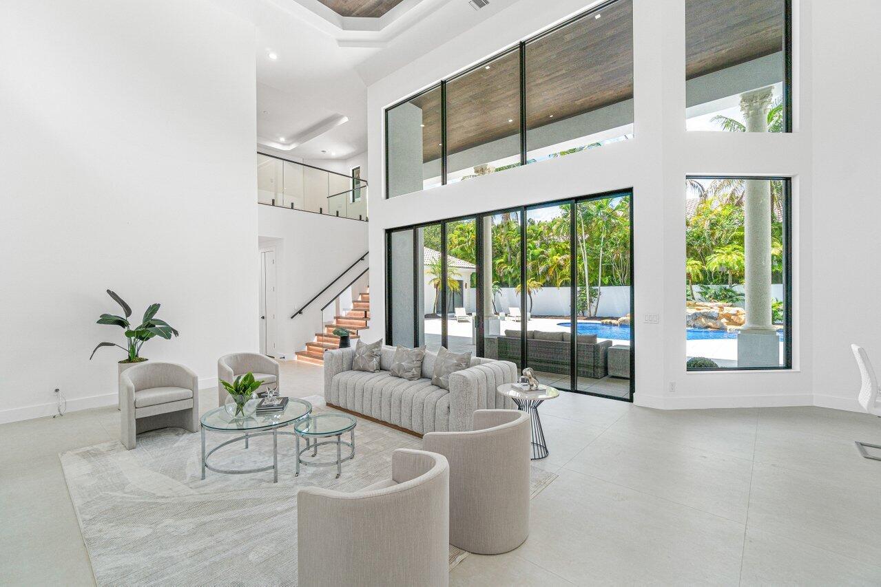 VINTAGE OAKS / POLO CLUB - Residential