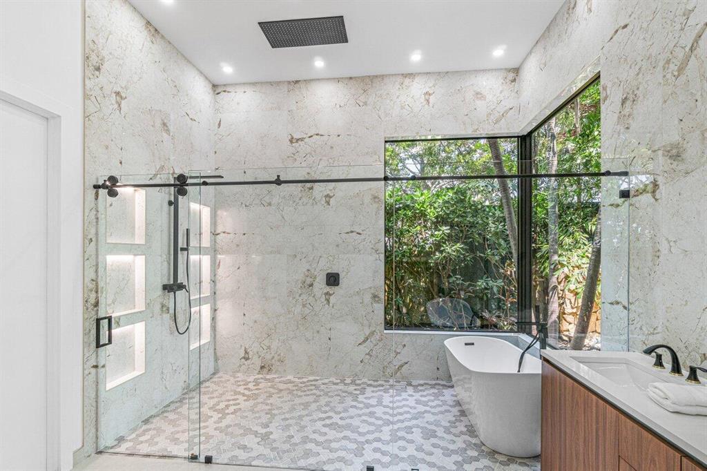 VINTAGE OAKS / POLO CLUB - Residential