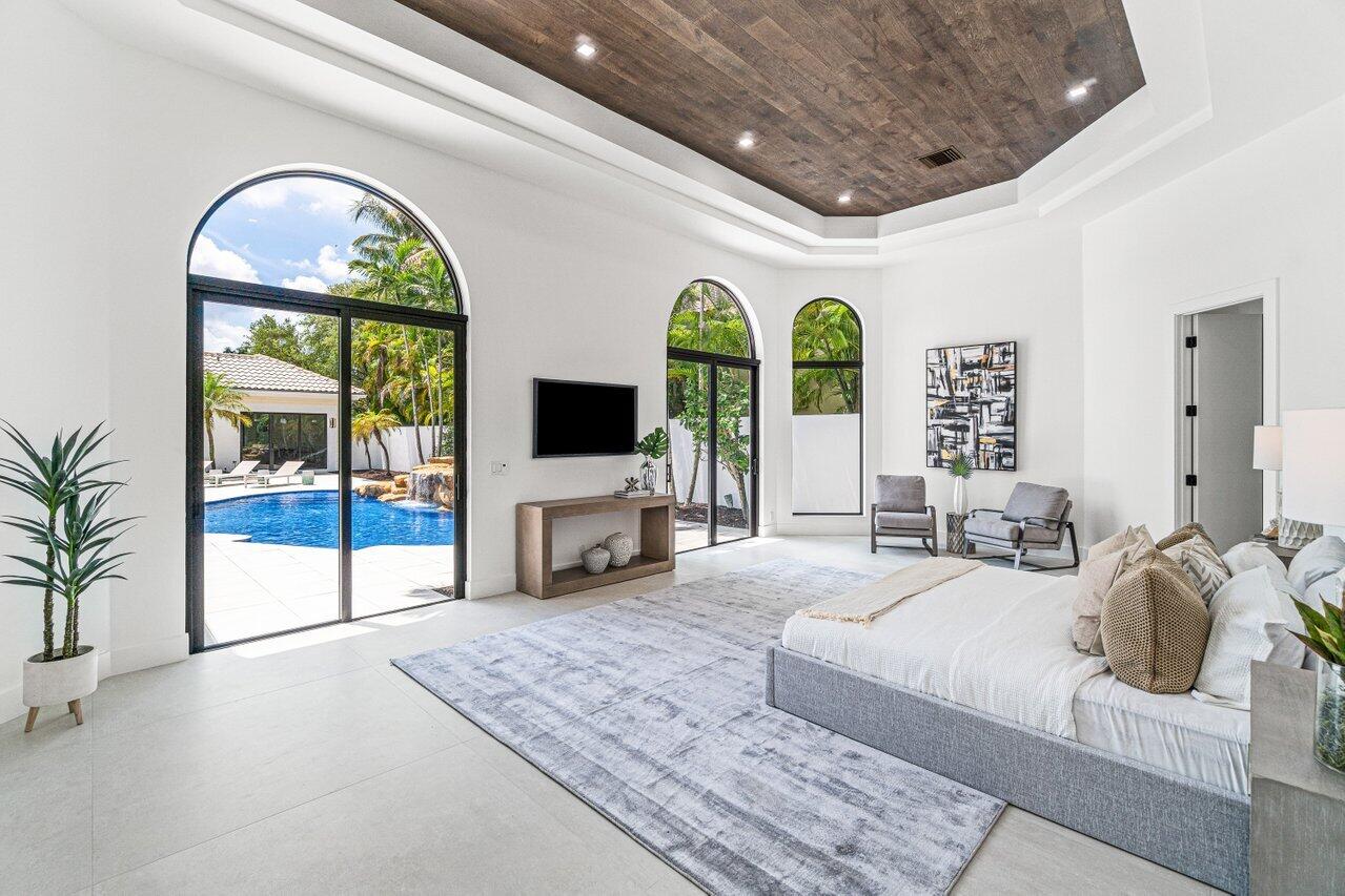 VINTAGE OAKS / POLO CLUB - Residential