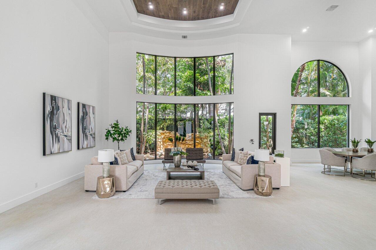 VINTAGE OAKS / POLO CLUB - Residential