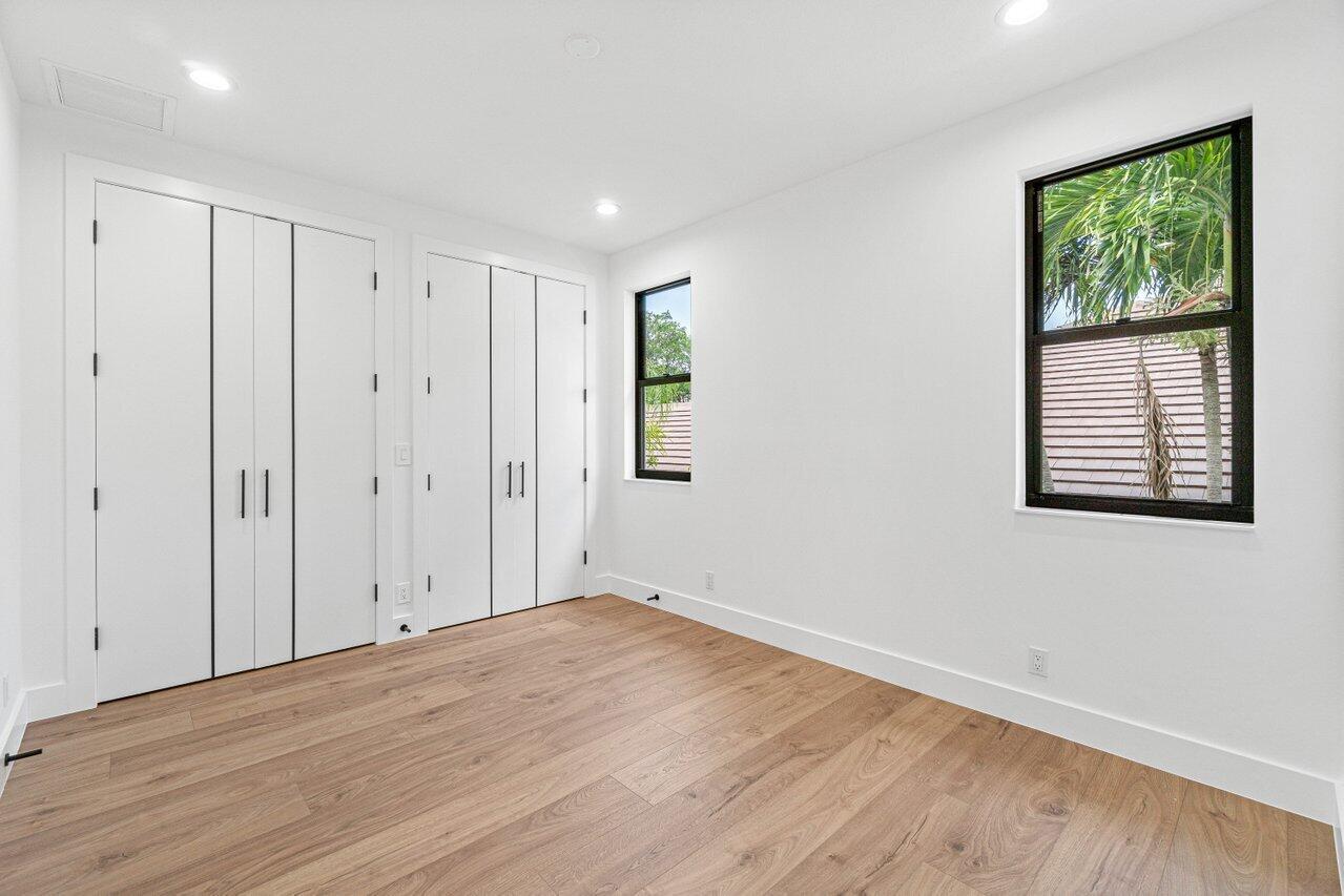 VINTAGE OAKS / POLO CLUB - Residential