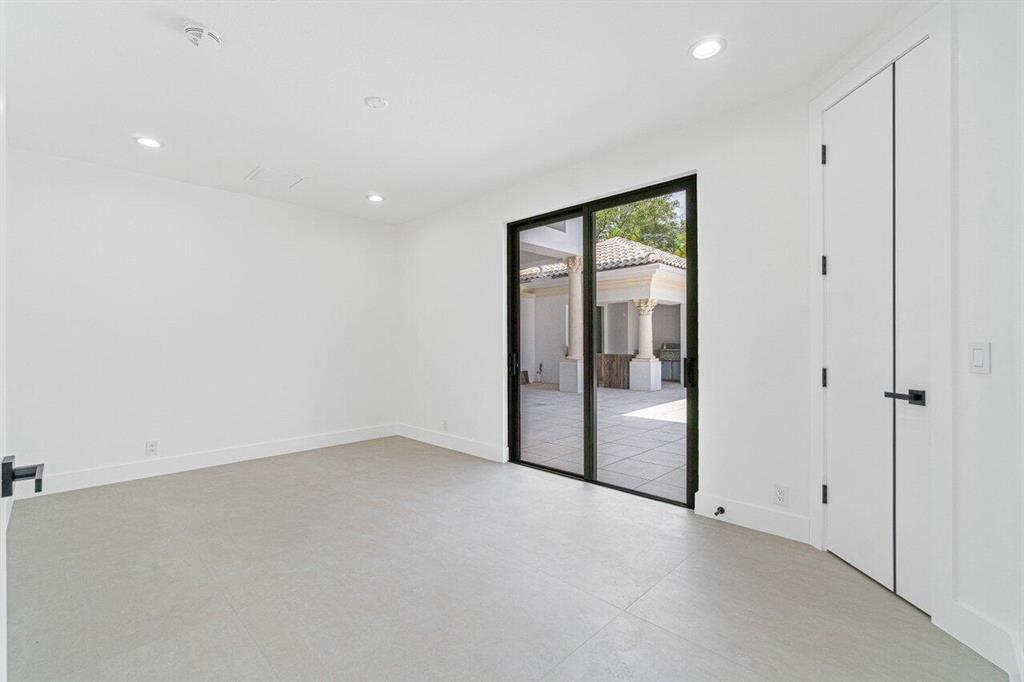 VINTAGE OAKS / POLO CLUB - Residential