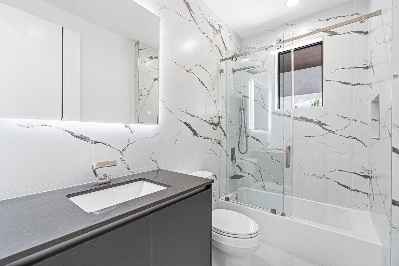 VINTAGE OAKS / POLO CLUB - Residential