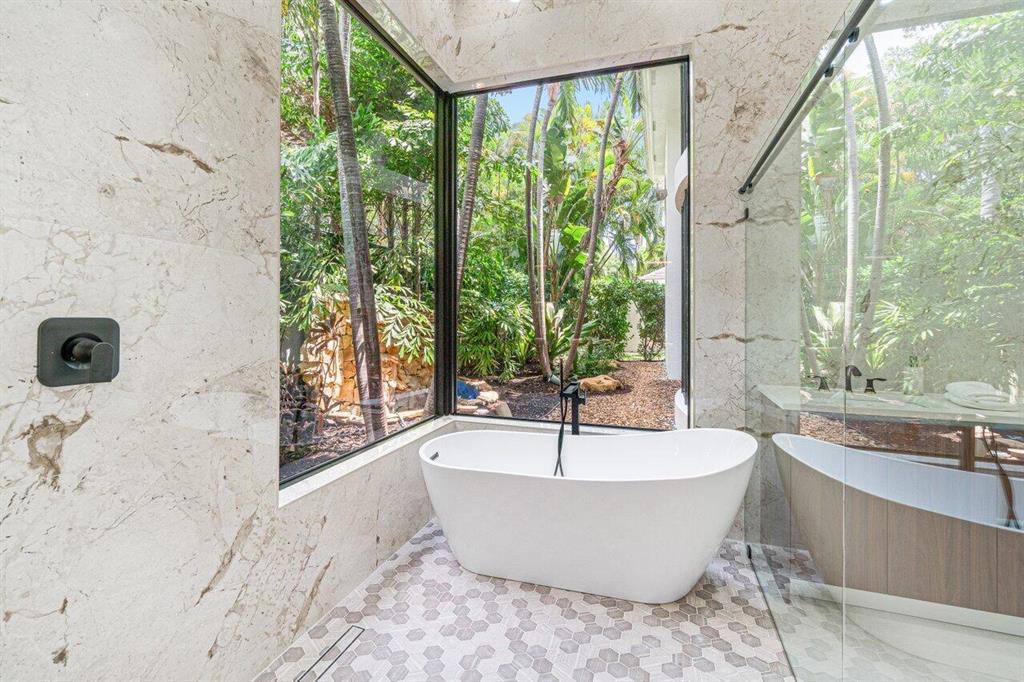 VINTAGE OAKS / POLO CLUB - Residential