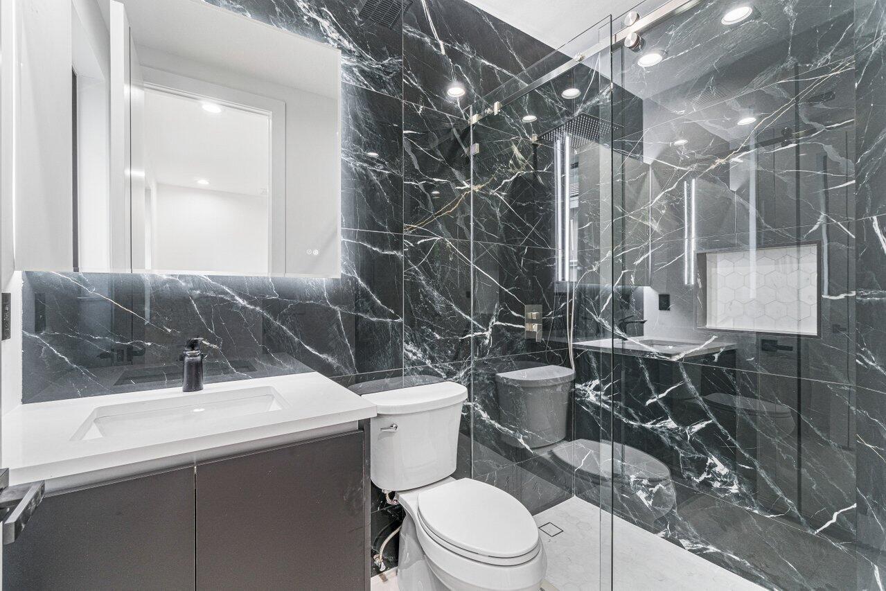 VINTAGE OAKS / POLO CLUB - Residential