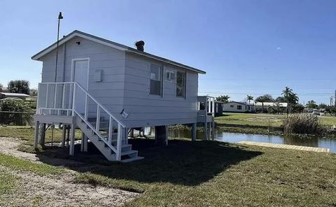 1520 Hunter Road Okeechobee FL 34974