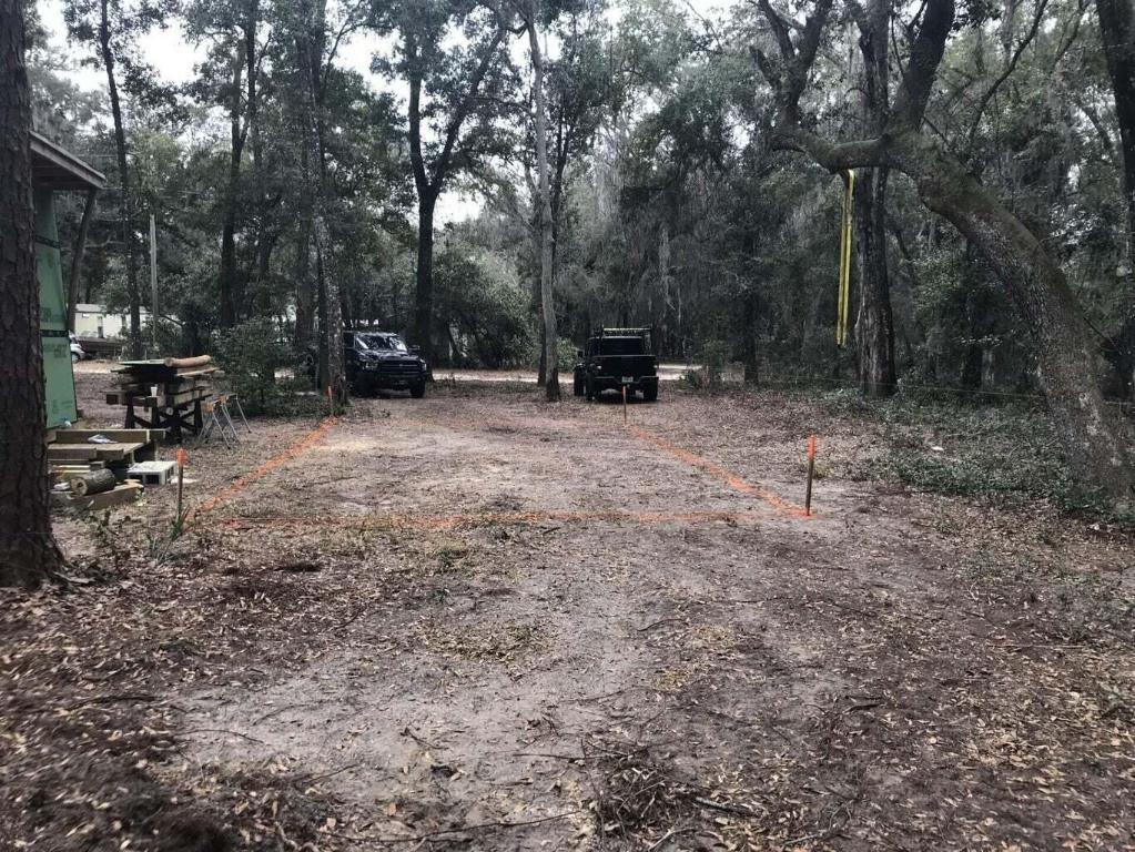 INTERLACHEN LAKES ESTATES UNIT #17 - Land