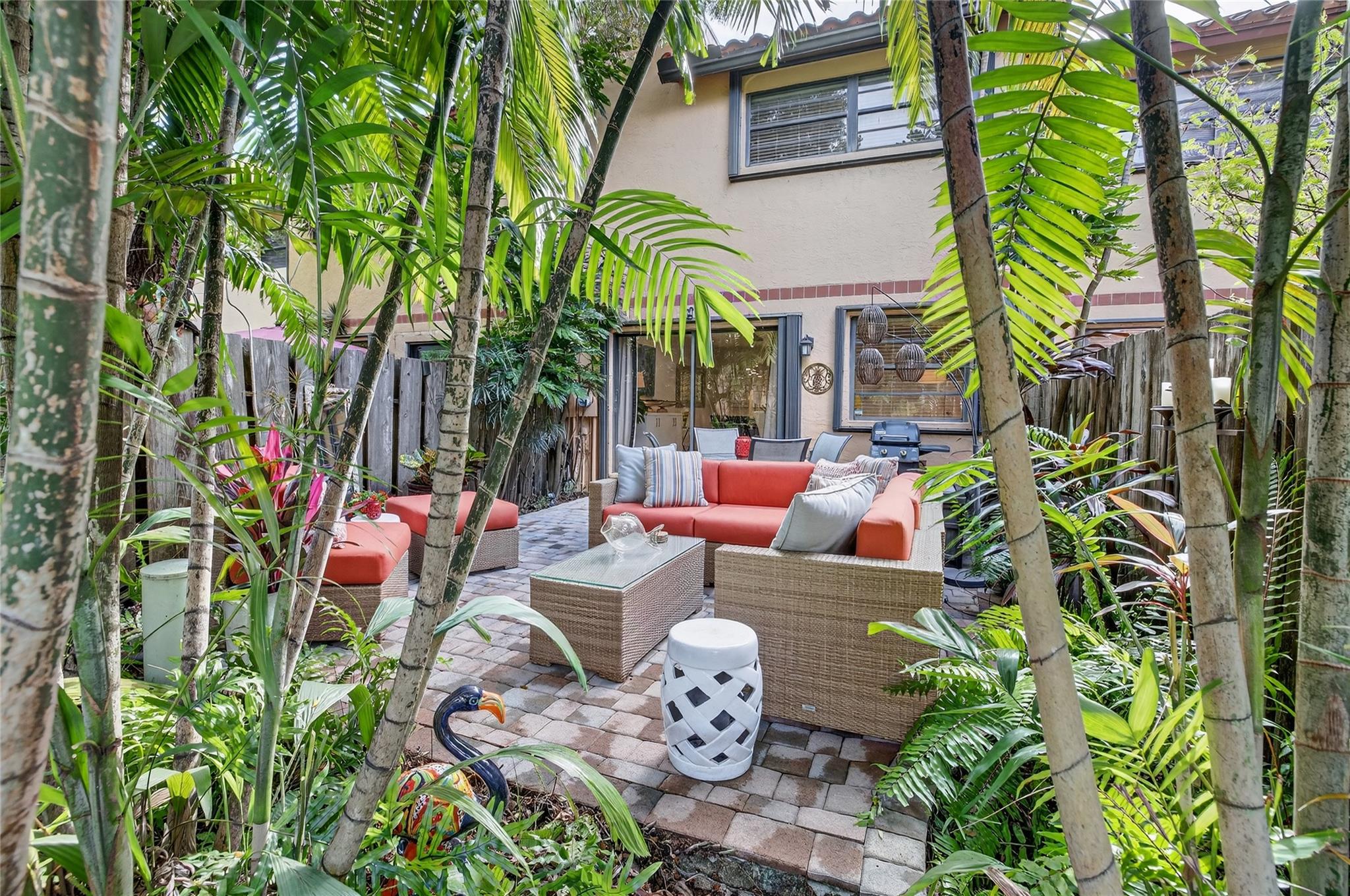 Spanish Springs Townhomes - Residential