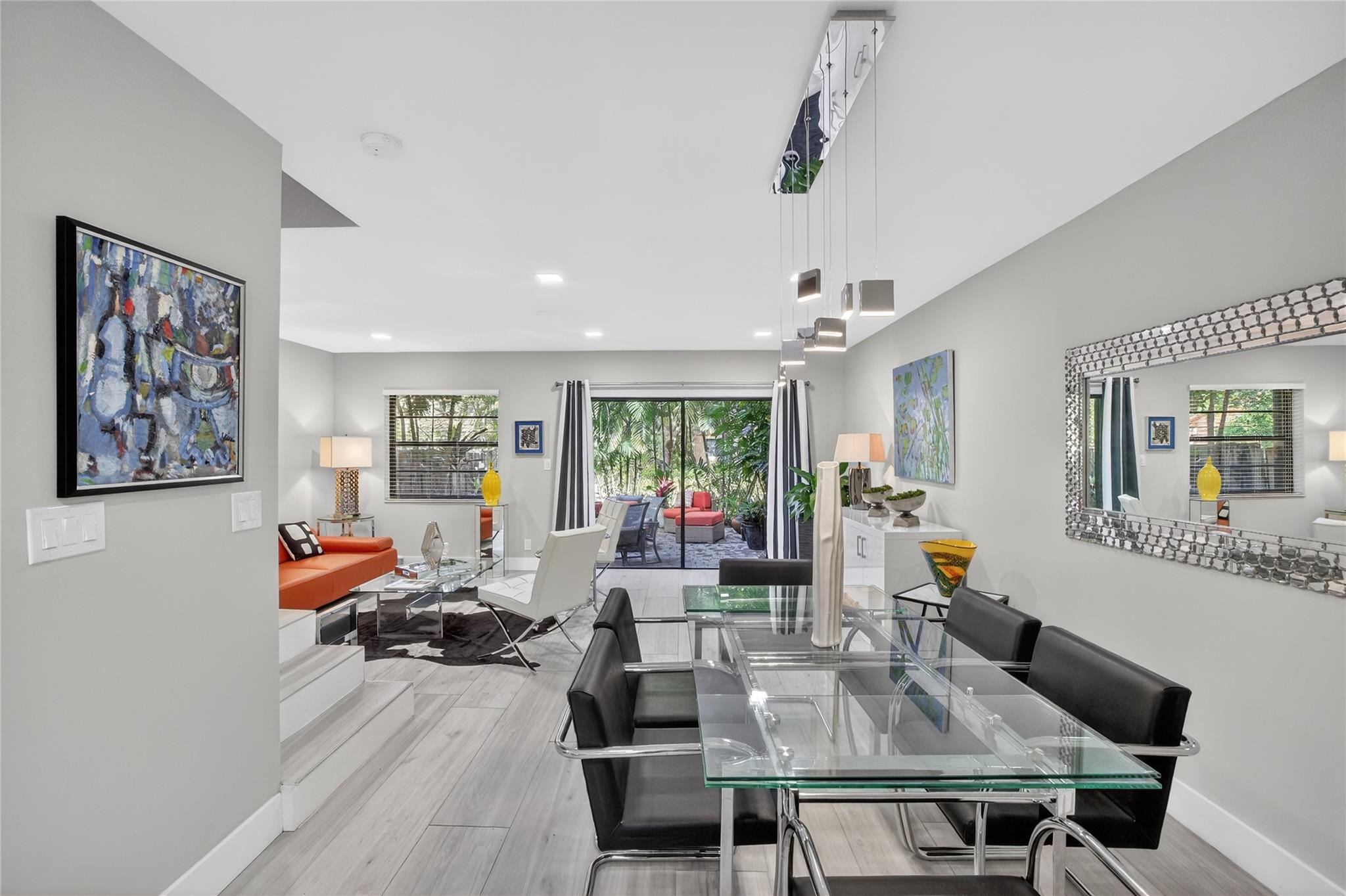 Spanish Springs Townhomes - Residential