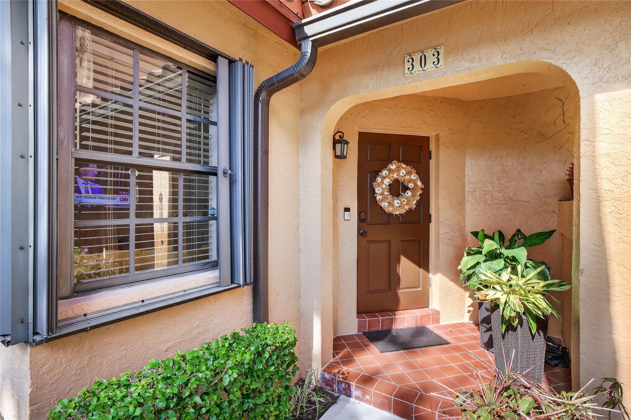 Spanish Springs Townhomes - Residential