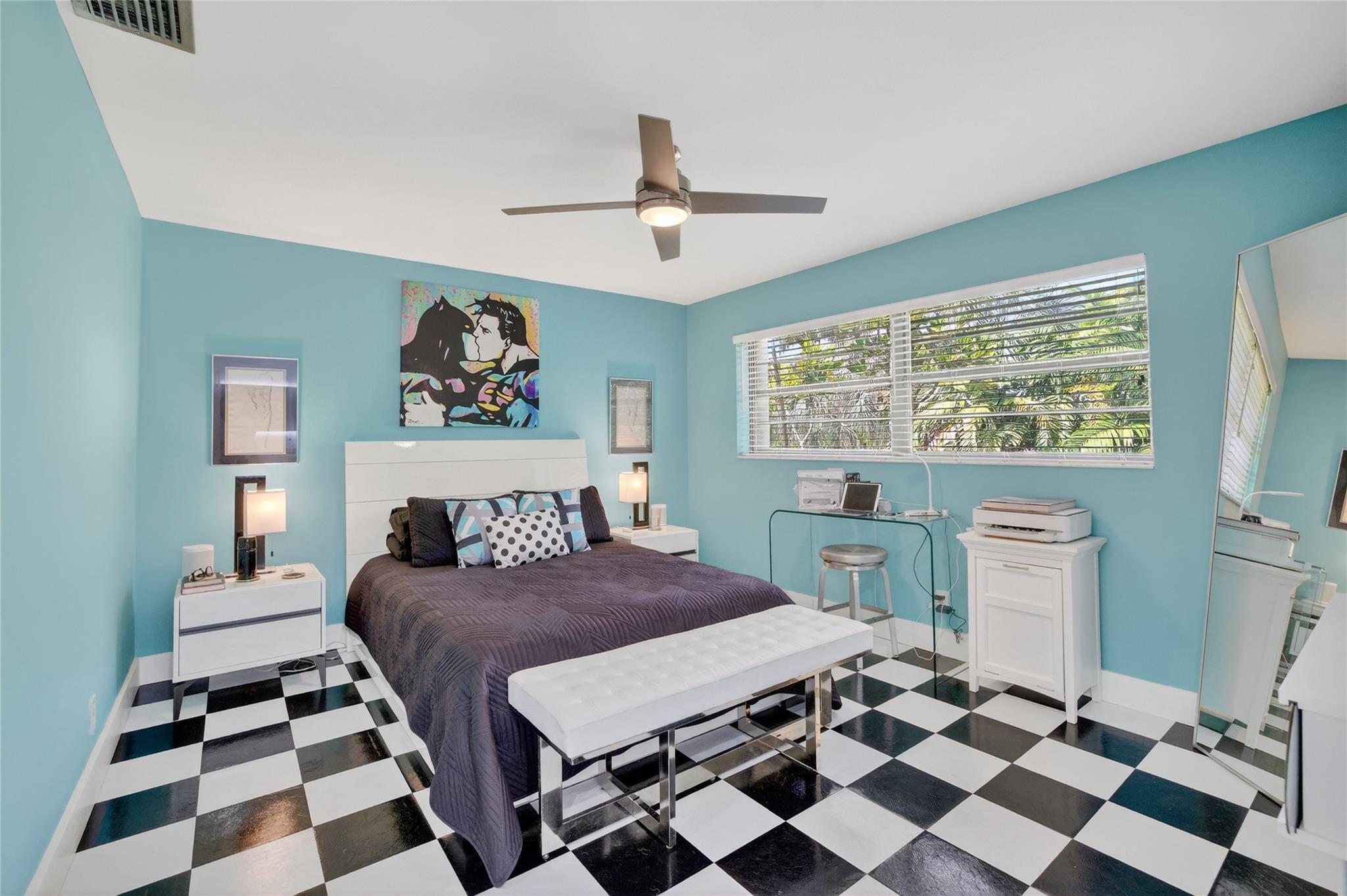 Spanish Springs Townhomes - Residential