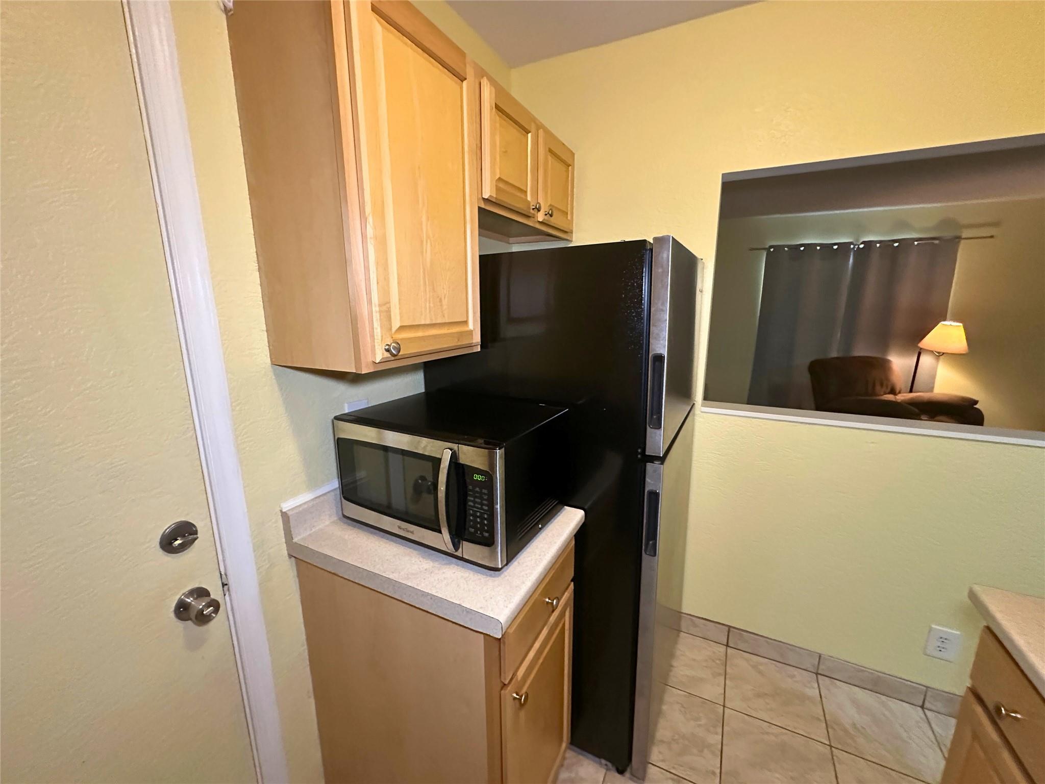 Imperial Point Colonnades - Residential Lease